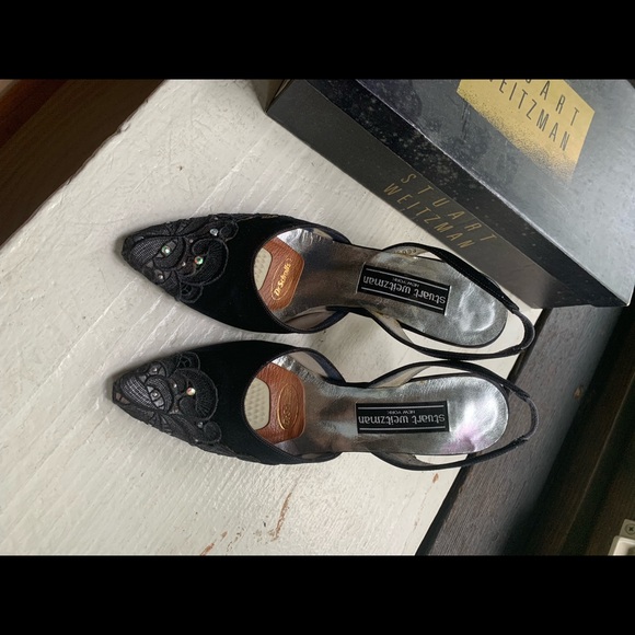 Stuart Weitzman satin black evening dress shoes in size 7 - Picture 2 of 9
